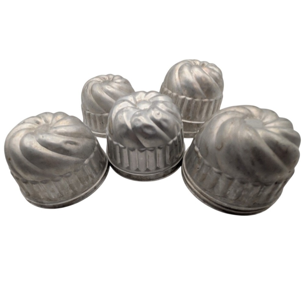 Vintage Aluminum Jello Molds Set of 12 Swirl Fluted Individual Dessert Tins